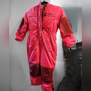 PINK PLATINUM girls size 5-6 pink/maroon one-piece snowsuit. (LIKE NEW)